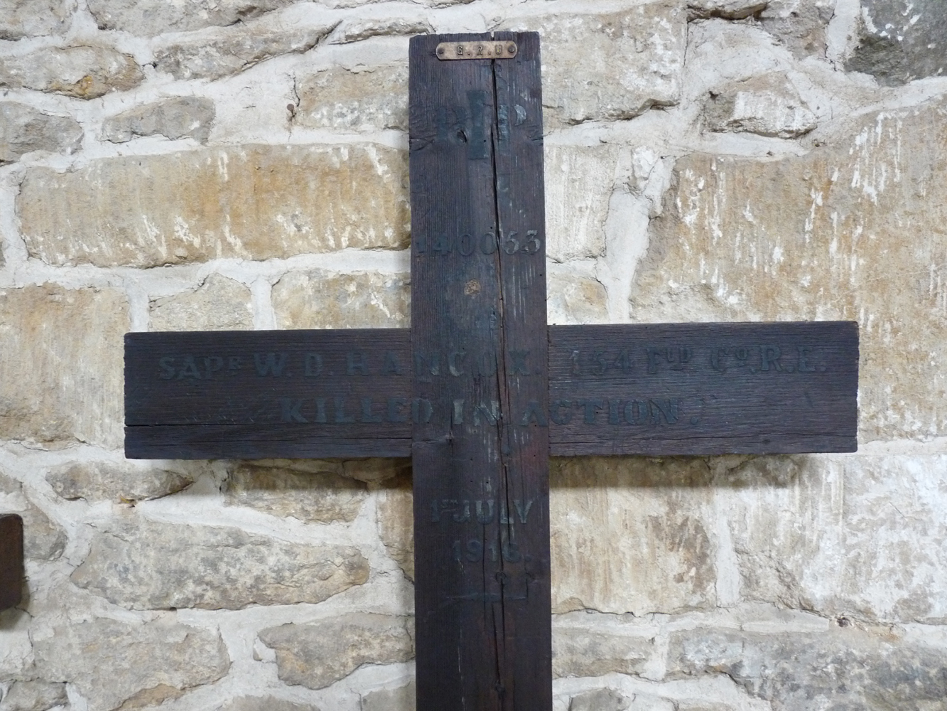WDHancoxcross.red