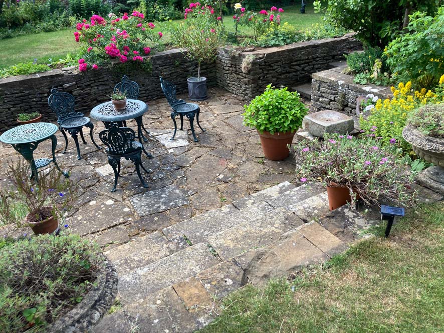 BroomHouse_Sunkengarden3